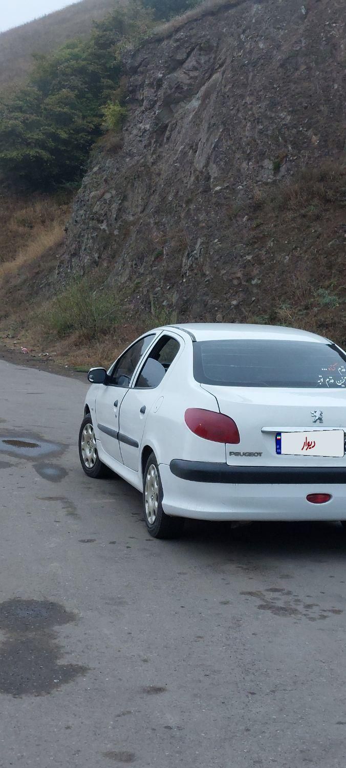 پژو ۲۰۶ صندوق دار v2 - 1388