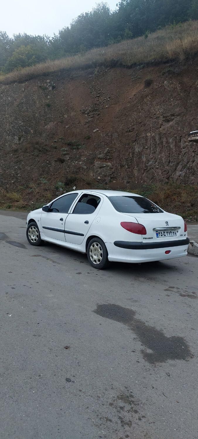 پژو ۲۰۶ صندوق دار v2 - 1388