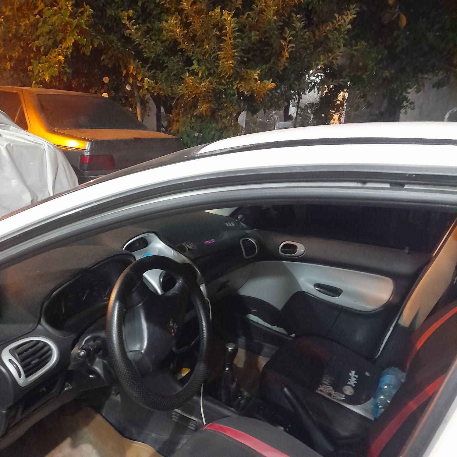 پژو ۲۰۶ صندوق دار v8 - 1388