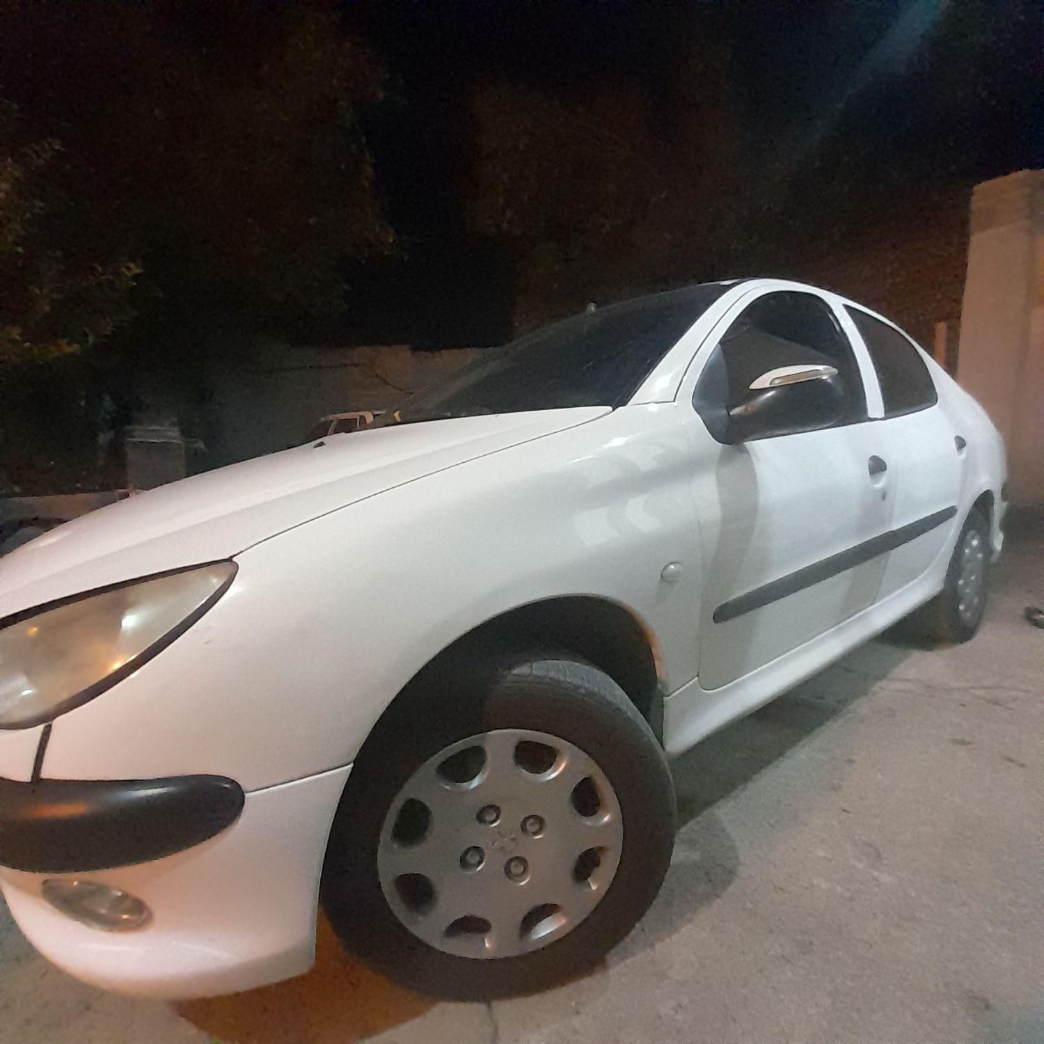 خودرو پژو، ۲۰۶ صندوق دار آگهی ann_18401409
