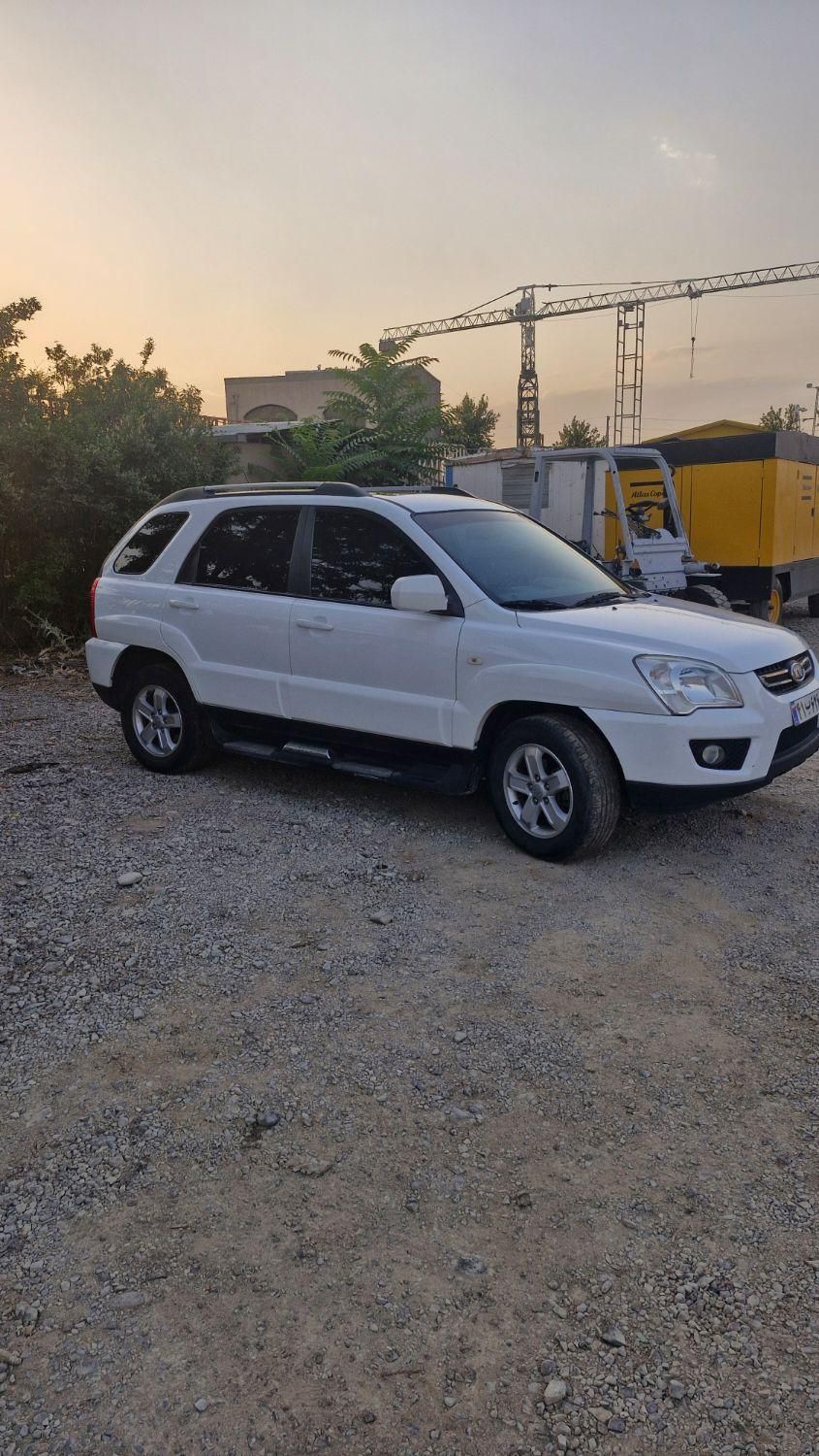 کیا اسپورتیج 6 سیلندر 2700cc - 2010