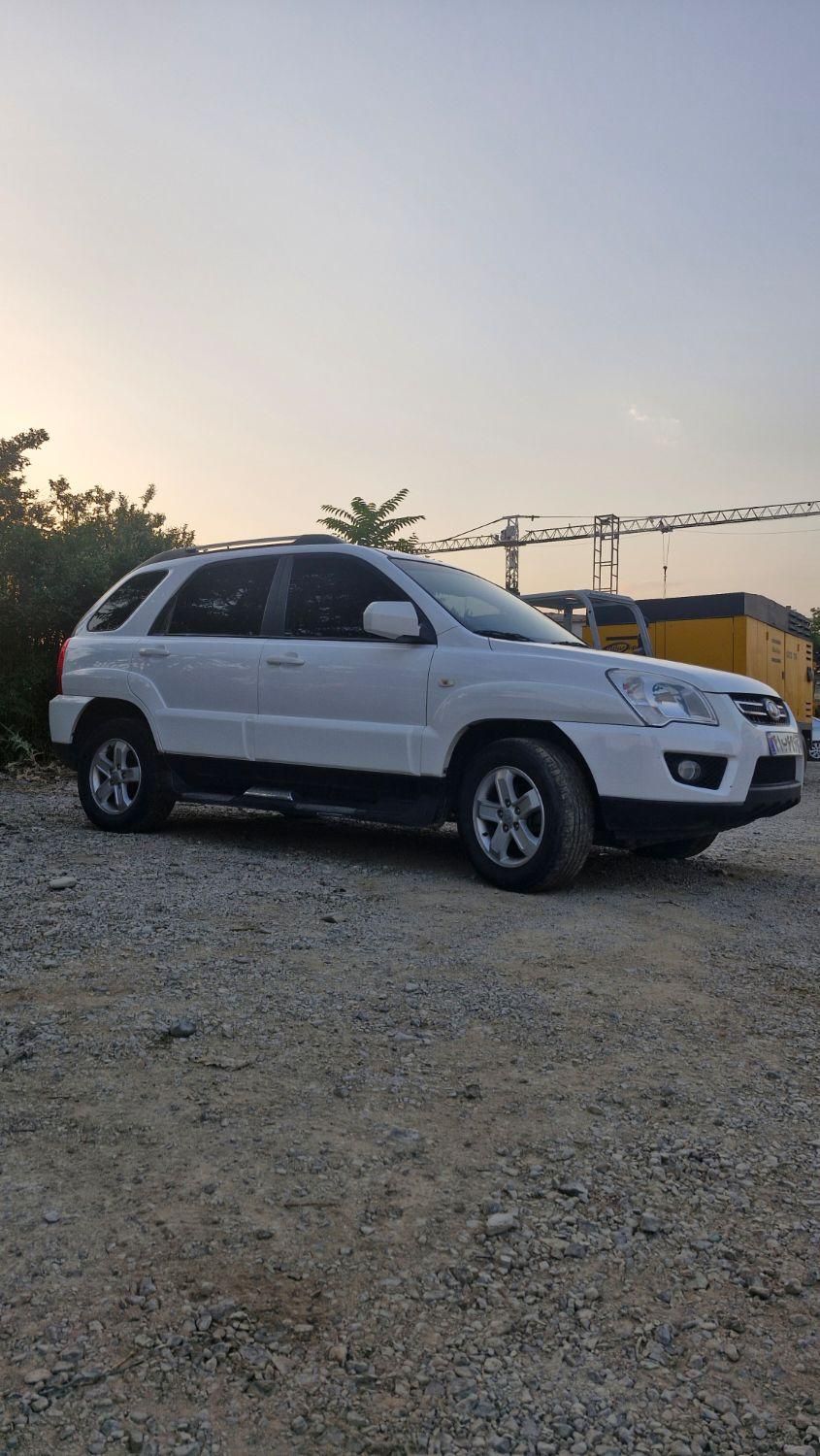کیا اسپورتیج 6 سیلندر 2700cc - 2010