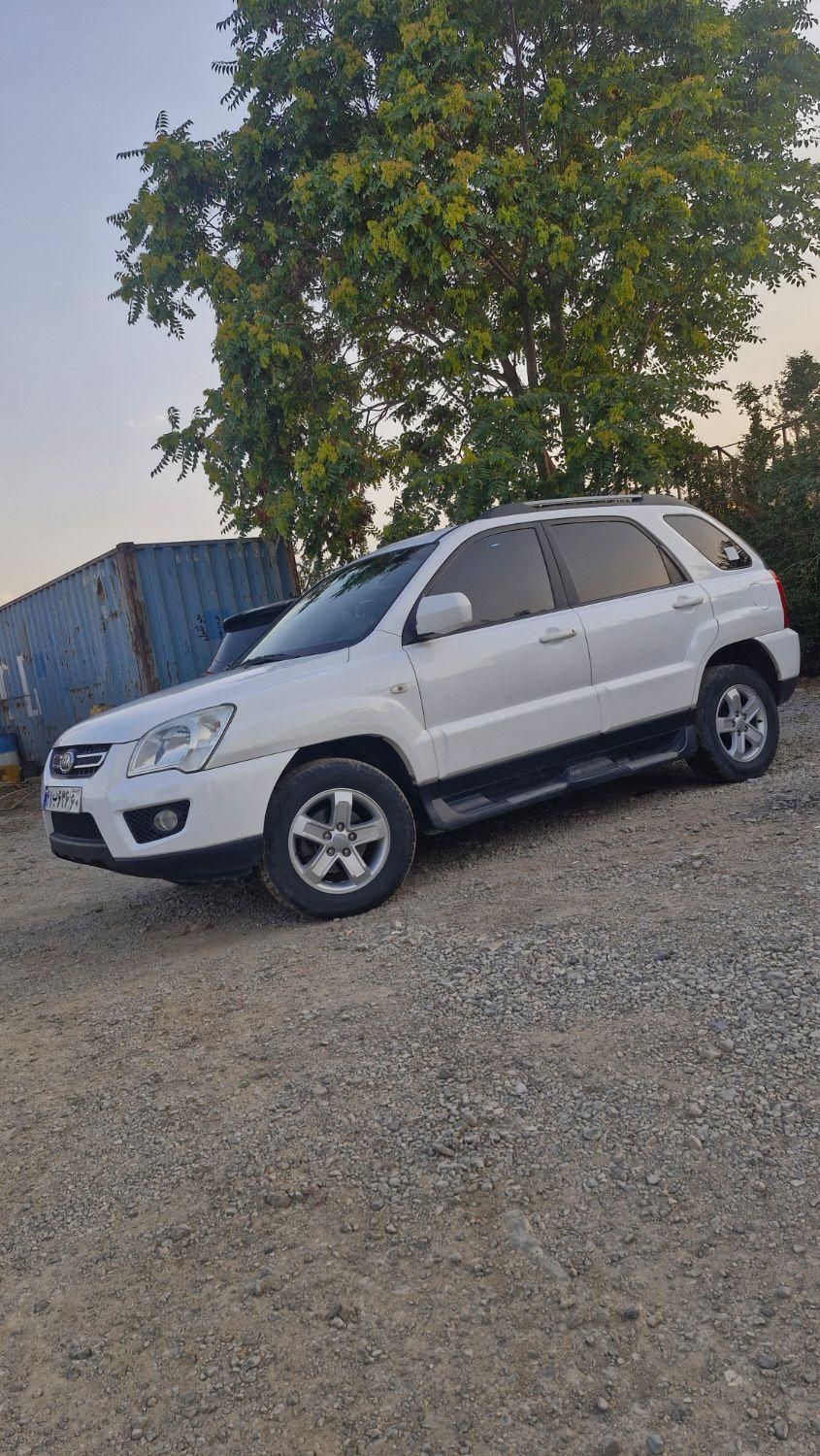 کیا اسپورتیج 6 سیلندر 2700cc - 2010