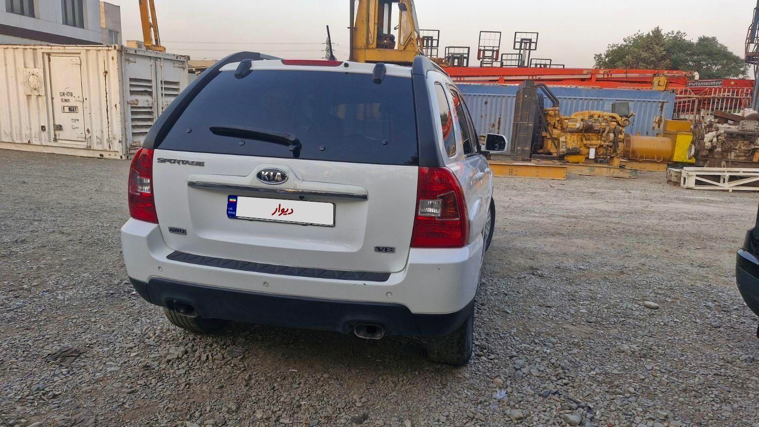 کیا اسپورتیج 6 سیلندر 2700cc - 2010