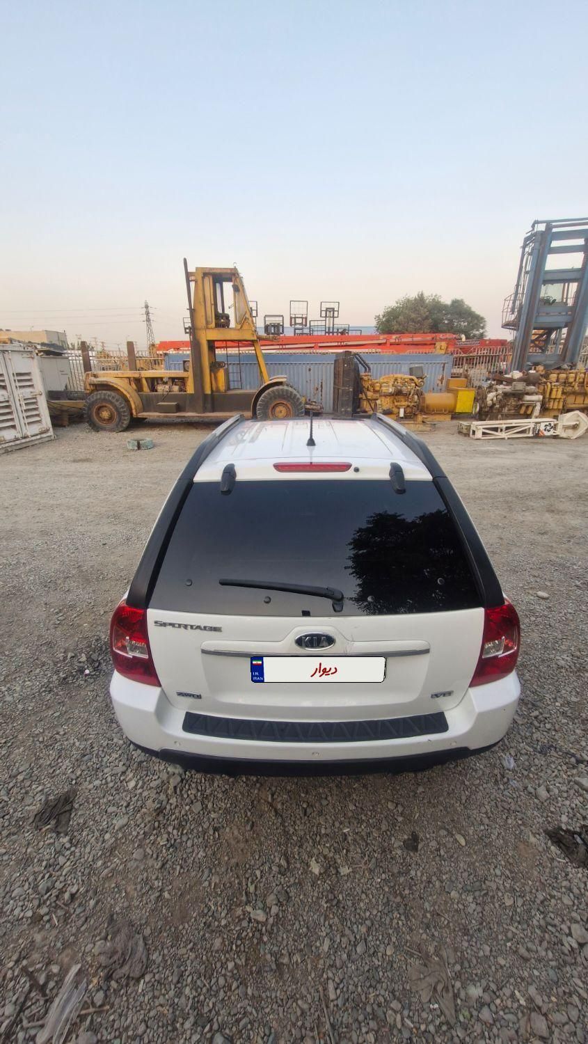 کیا اسپورتیج 6 سیلندر 2700cc - 2010