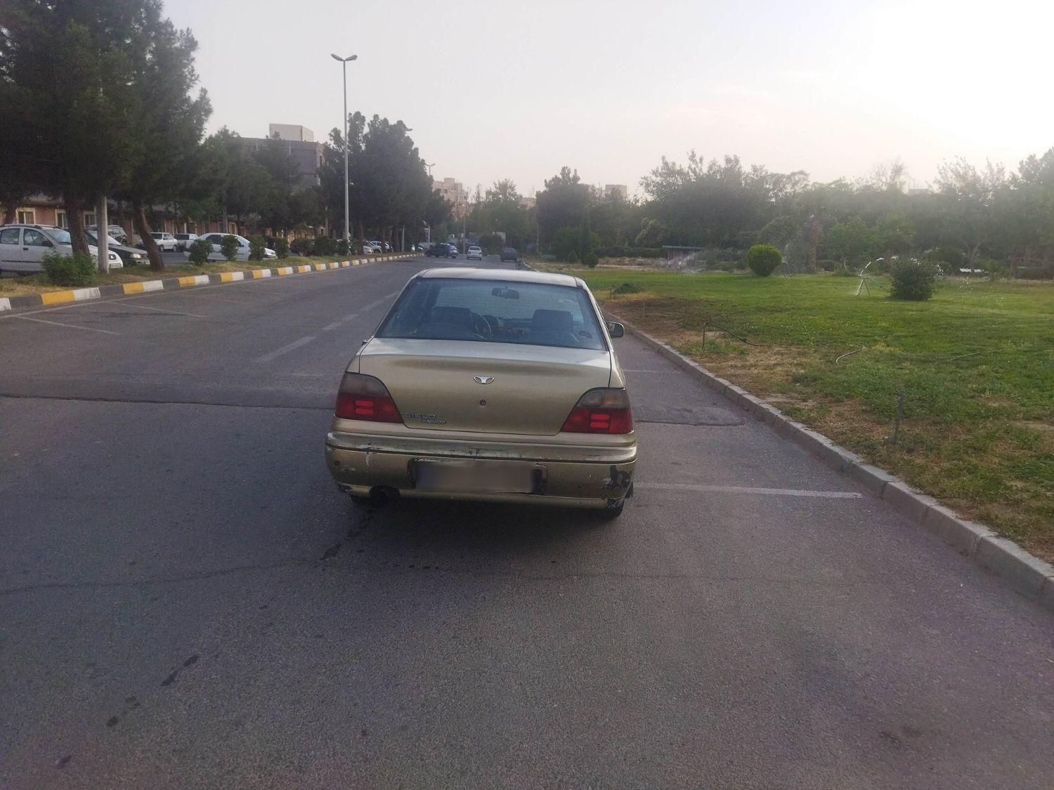 دوو سیلو سدان - 2001