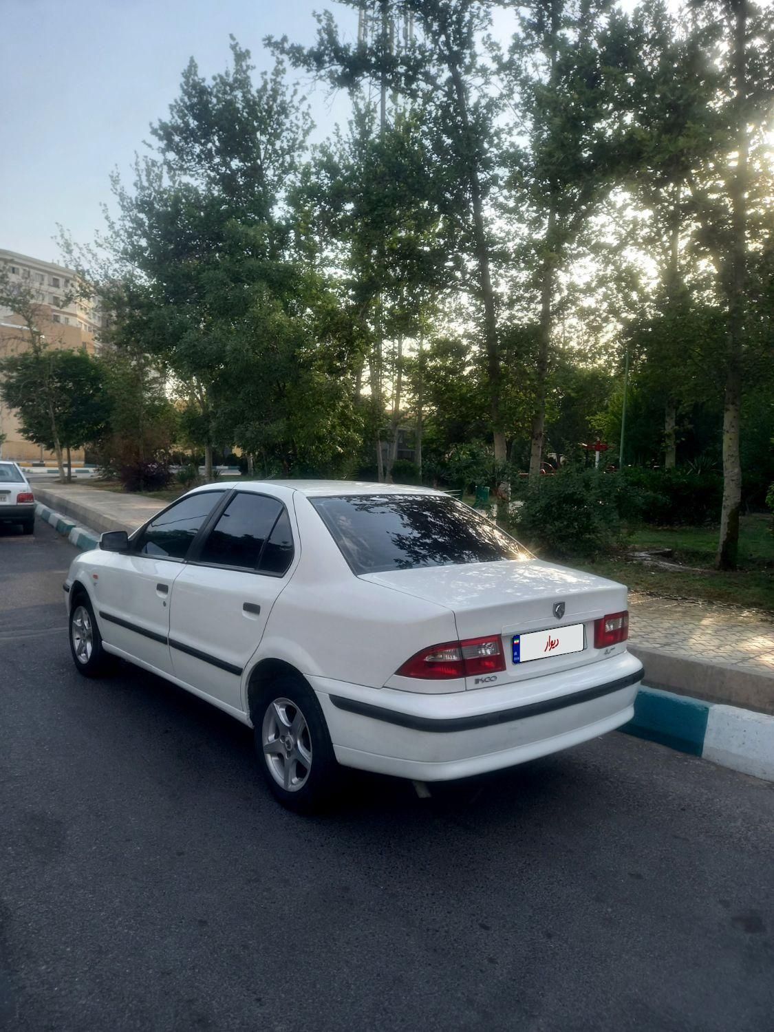 سمند LX XU7 - 1390