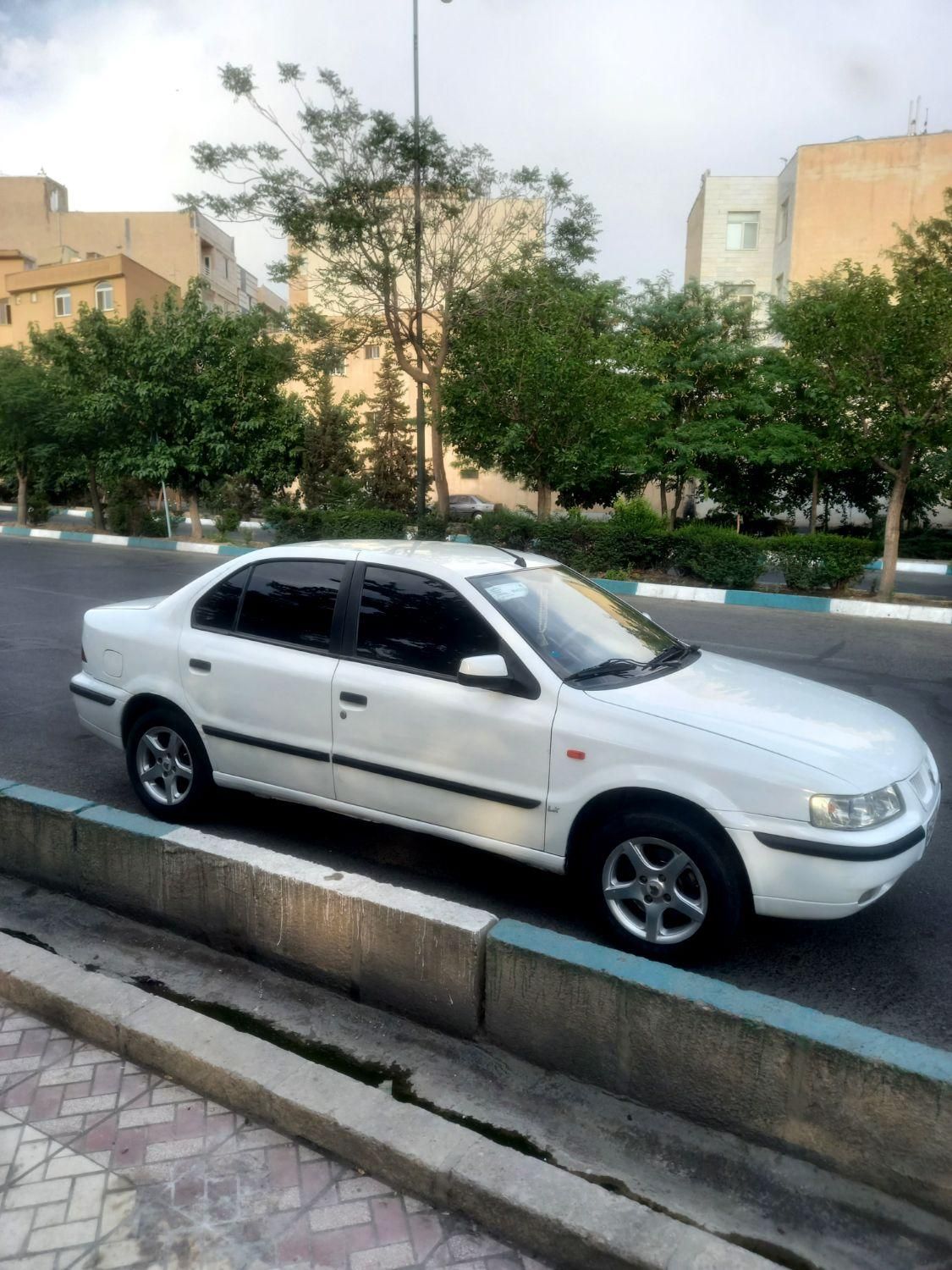 سمند LX XU7 - 1390