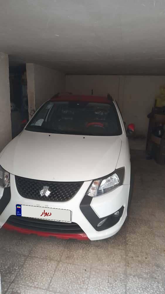 خودرو کوییک، R آگهی ann_18402287