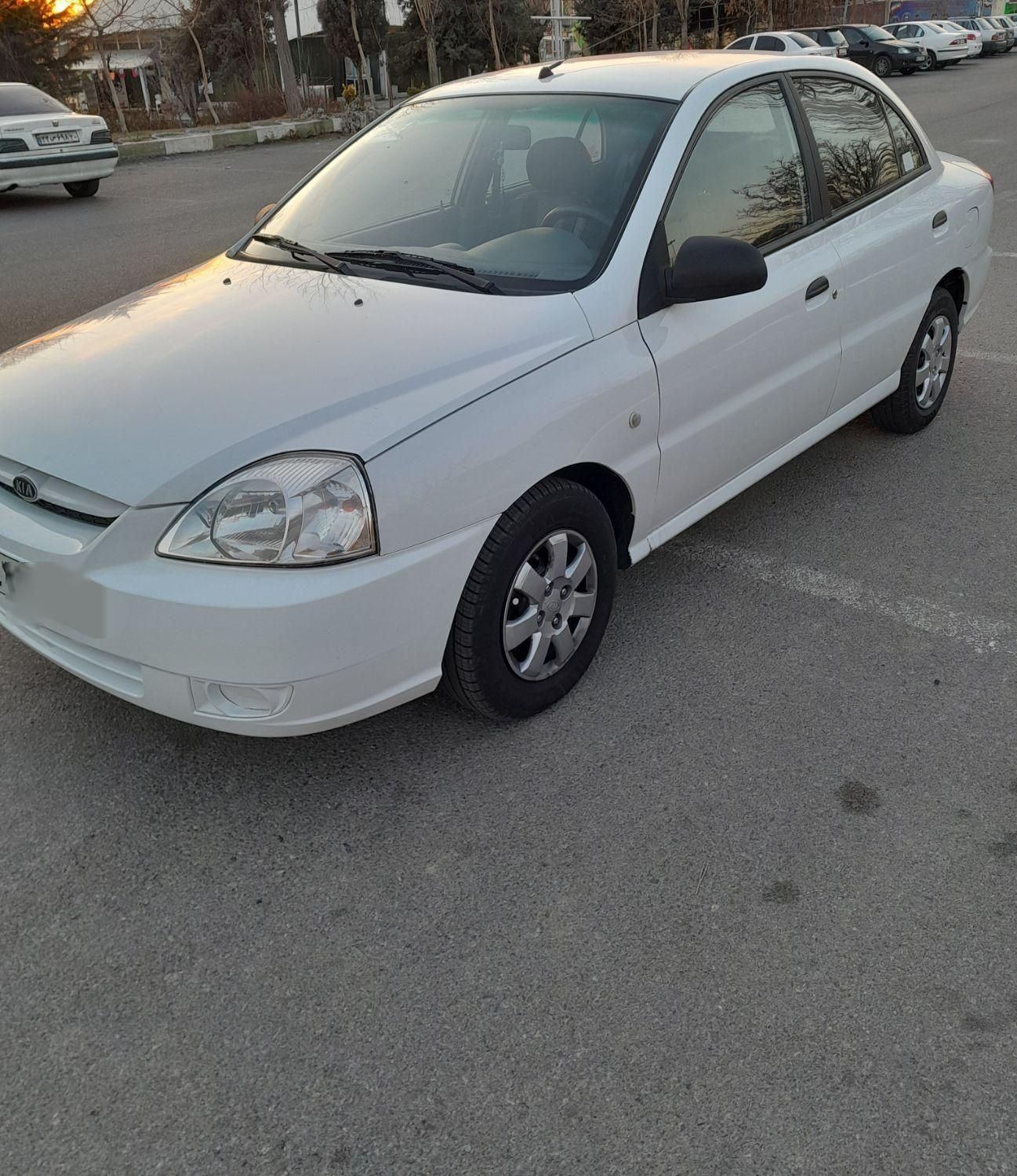 کیا ریو مونتاژ دنده ای LS - 2011