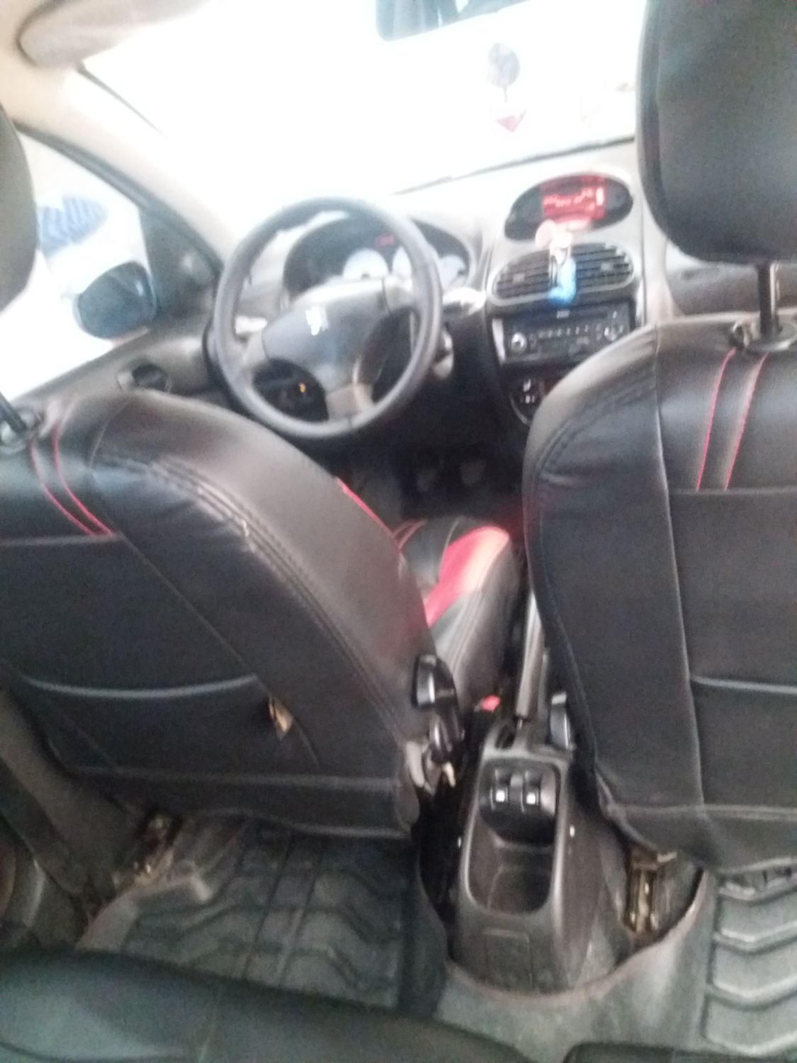 پژو ۲۰۶ صندوق دار v8 - 1395