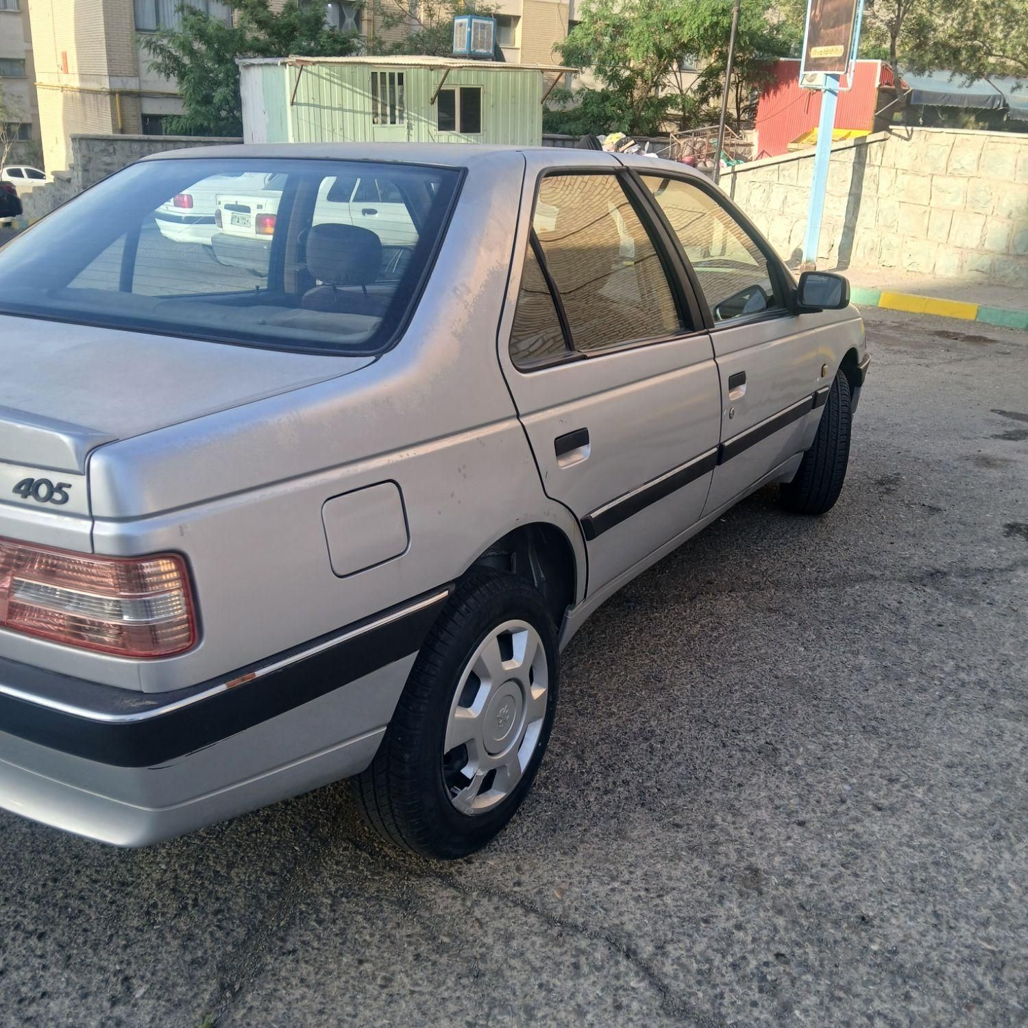 پژو 405 SLX بنزینی TU5 - 1392