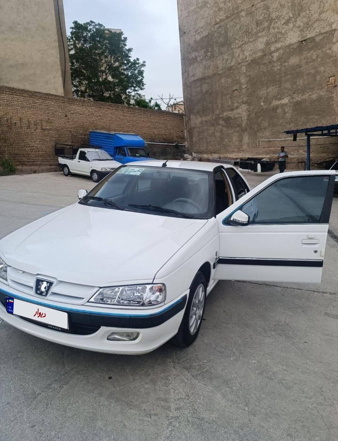 خودرو پژو، پارس آگهی ann_18403055