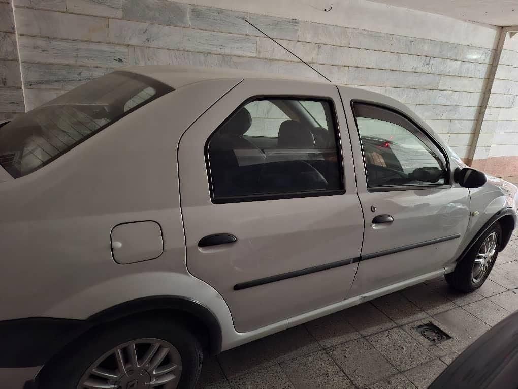خودرو رنو، تندر 90 آگهی ann_18403410