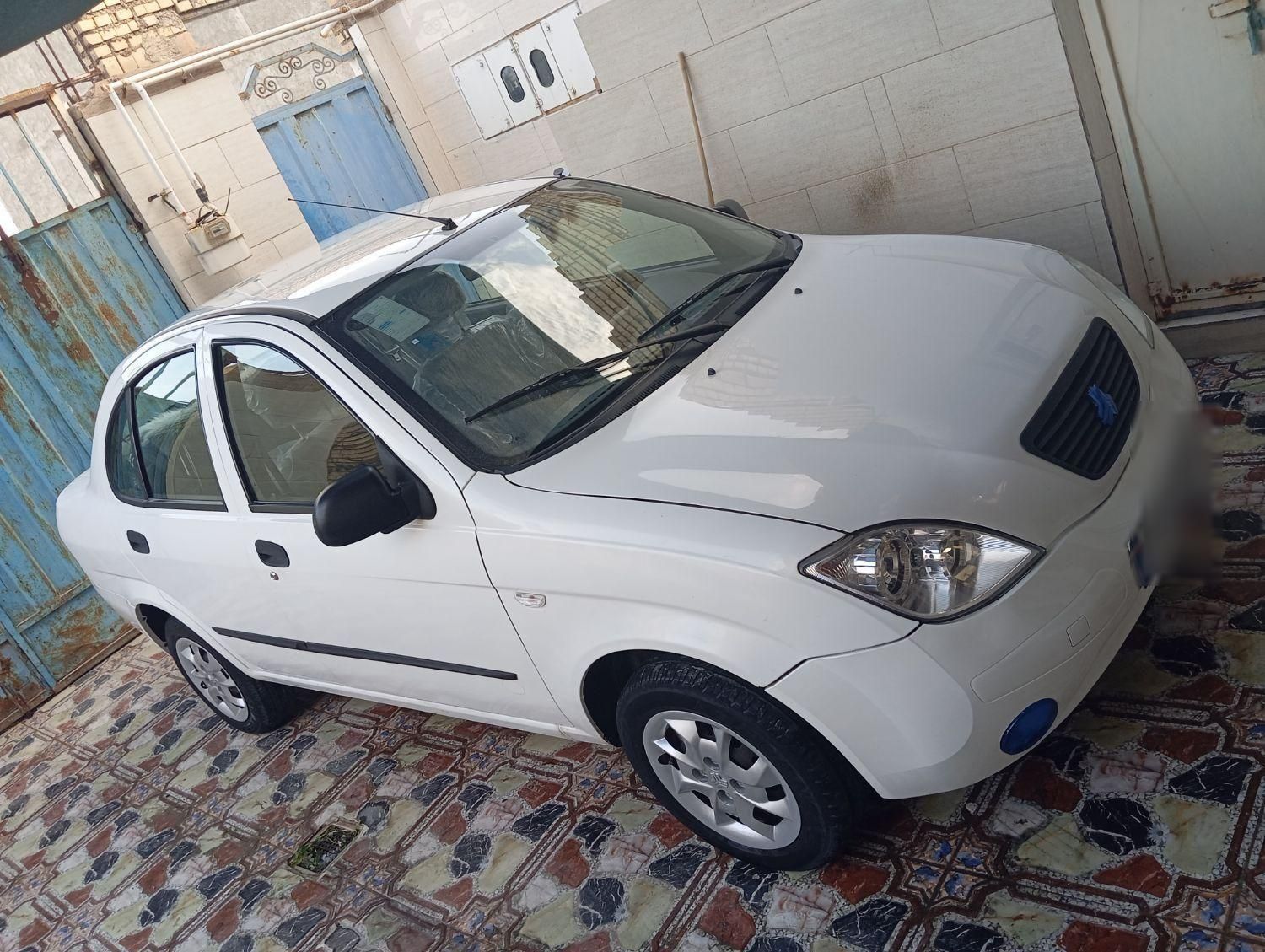 تیبا صندوق دار SX - 1397