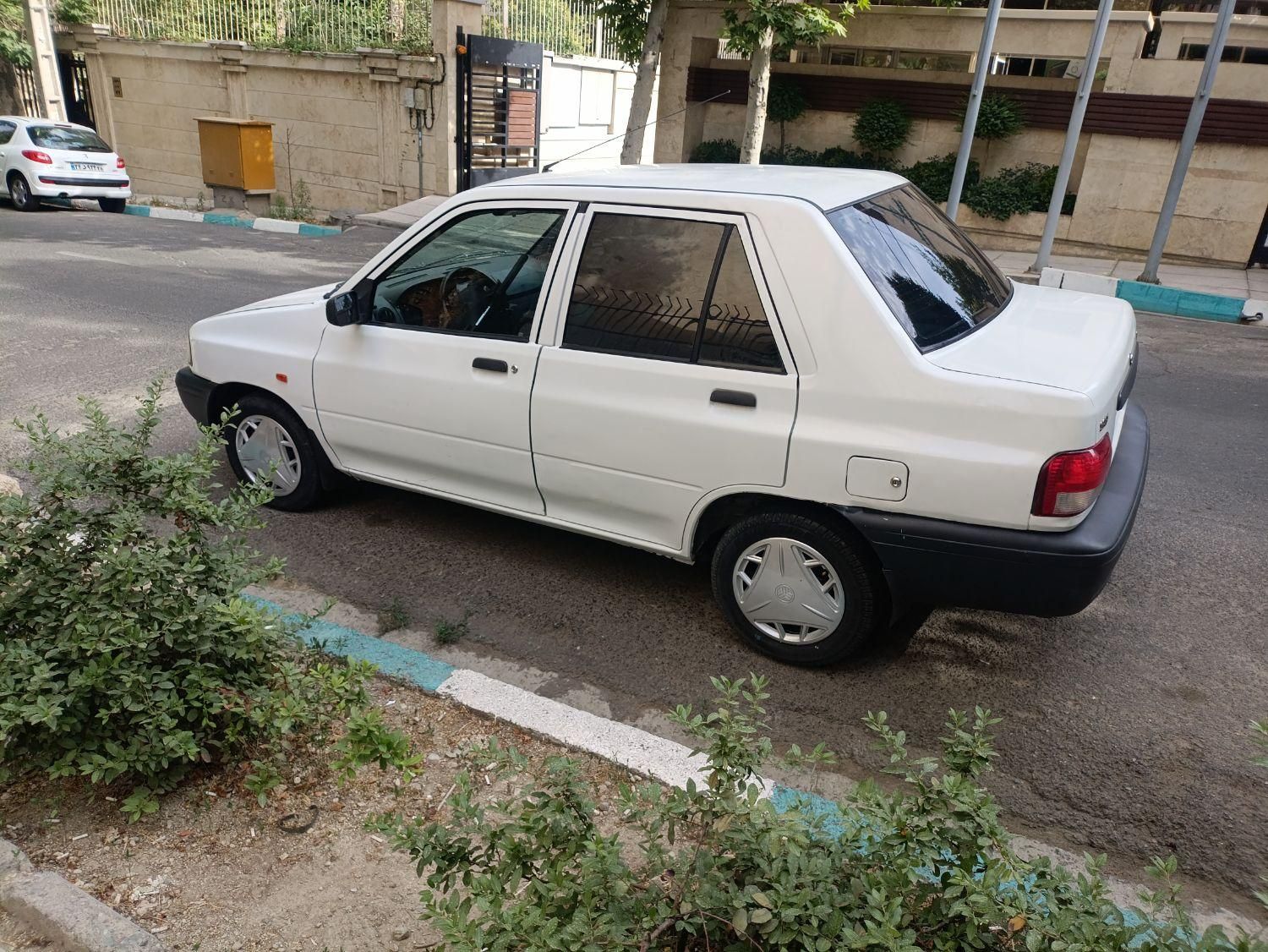 خودرو پراید، 131 آگهی ann_18403990