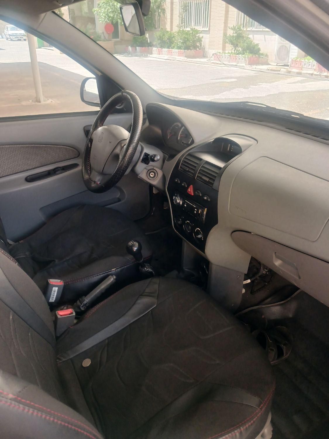 تیبا صندوق دار SX - 1400