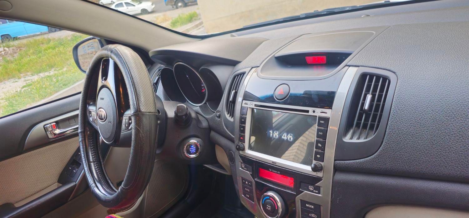 کیا سراتو 2.0 لیتر اتوماتیک GT لاین - 2016