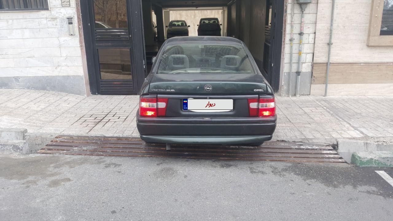 اپل وکترا دنده ای - 1995