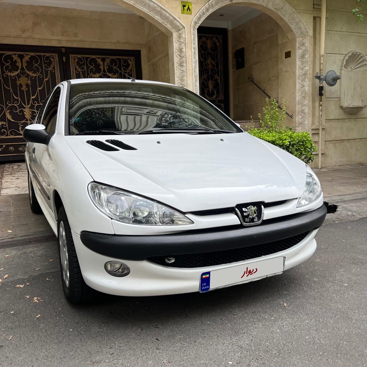 پژو ۲۰۶ صندوق دار v8 - 1390