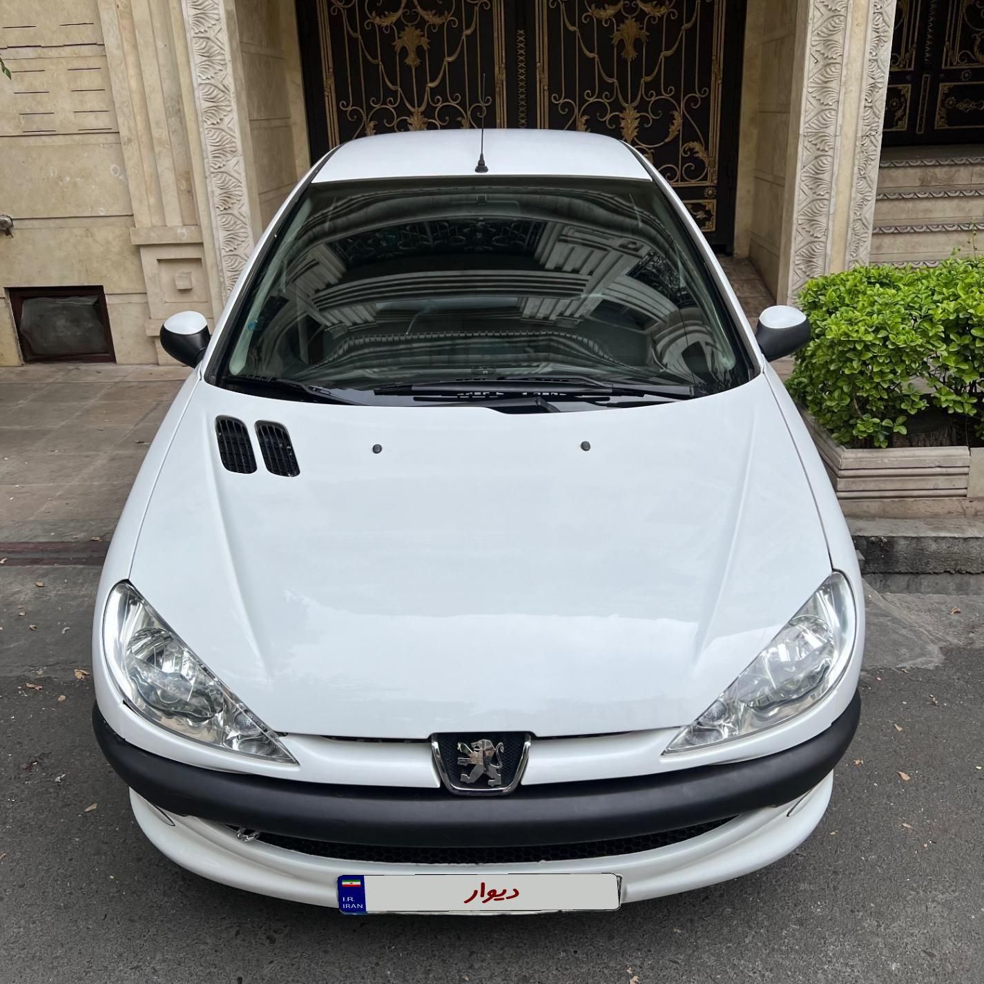 پژو ۲۰۶ صندوق دار v8 - 1390