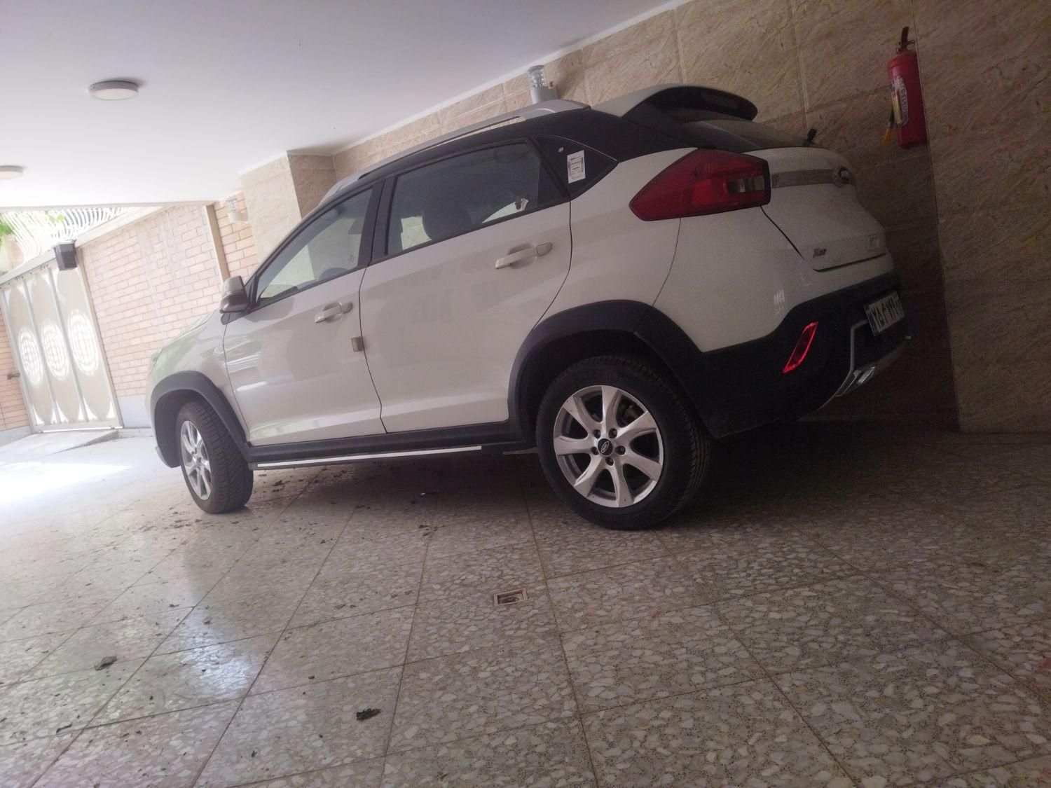 ام وی ام X22 دنده ای اسپرت لاکچری - 2022