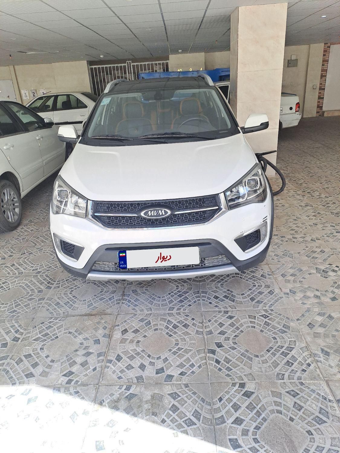 خودرو ام وی ام، X22 آگهی ann_18404574