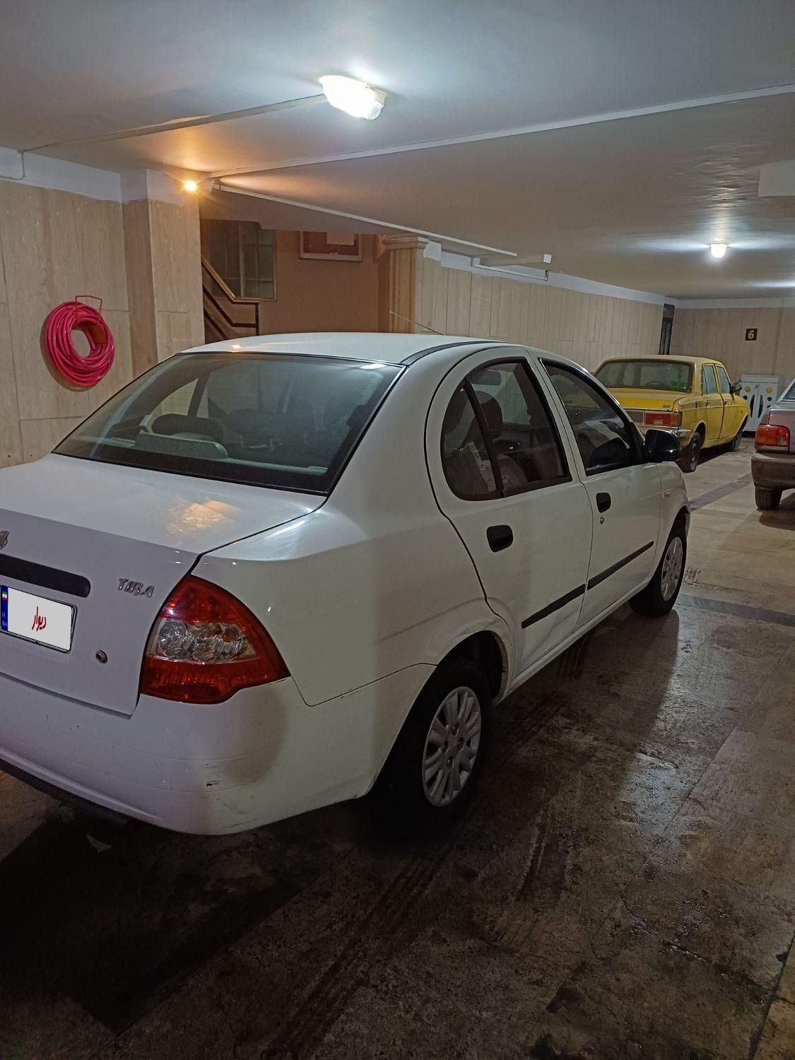 تیبا صندوق دار SX - 1400