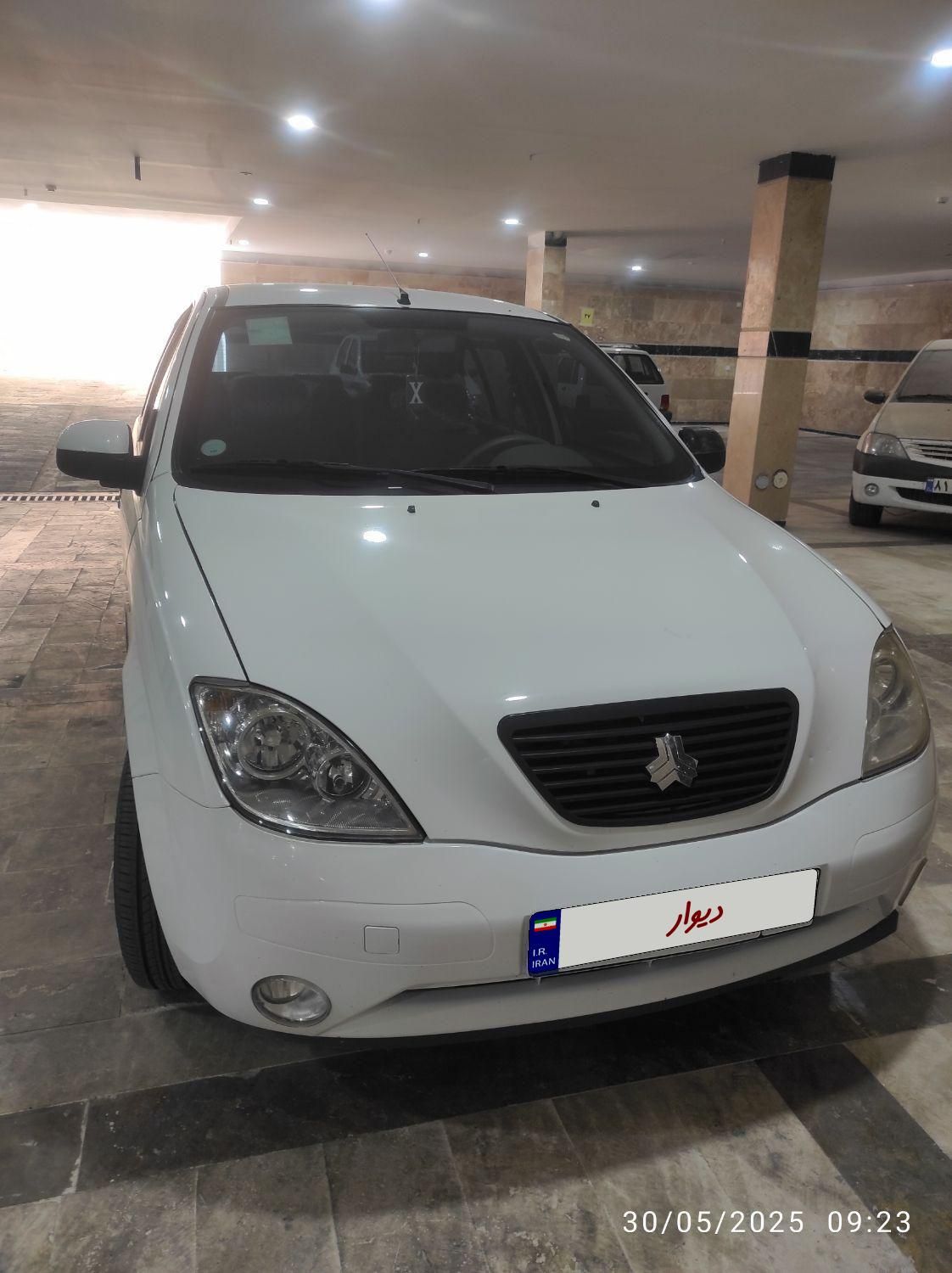 تیبا صندوق دار SX - 1400