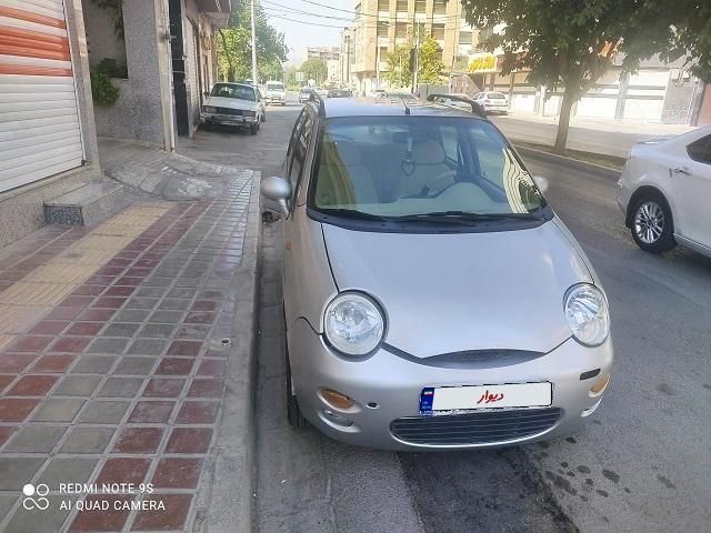 ام وی ام 110 چهار سیلندر دنده ای - 2012