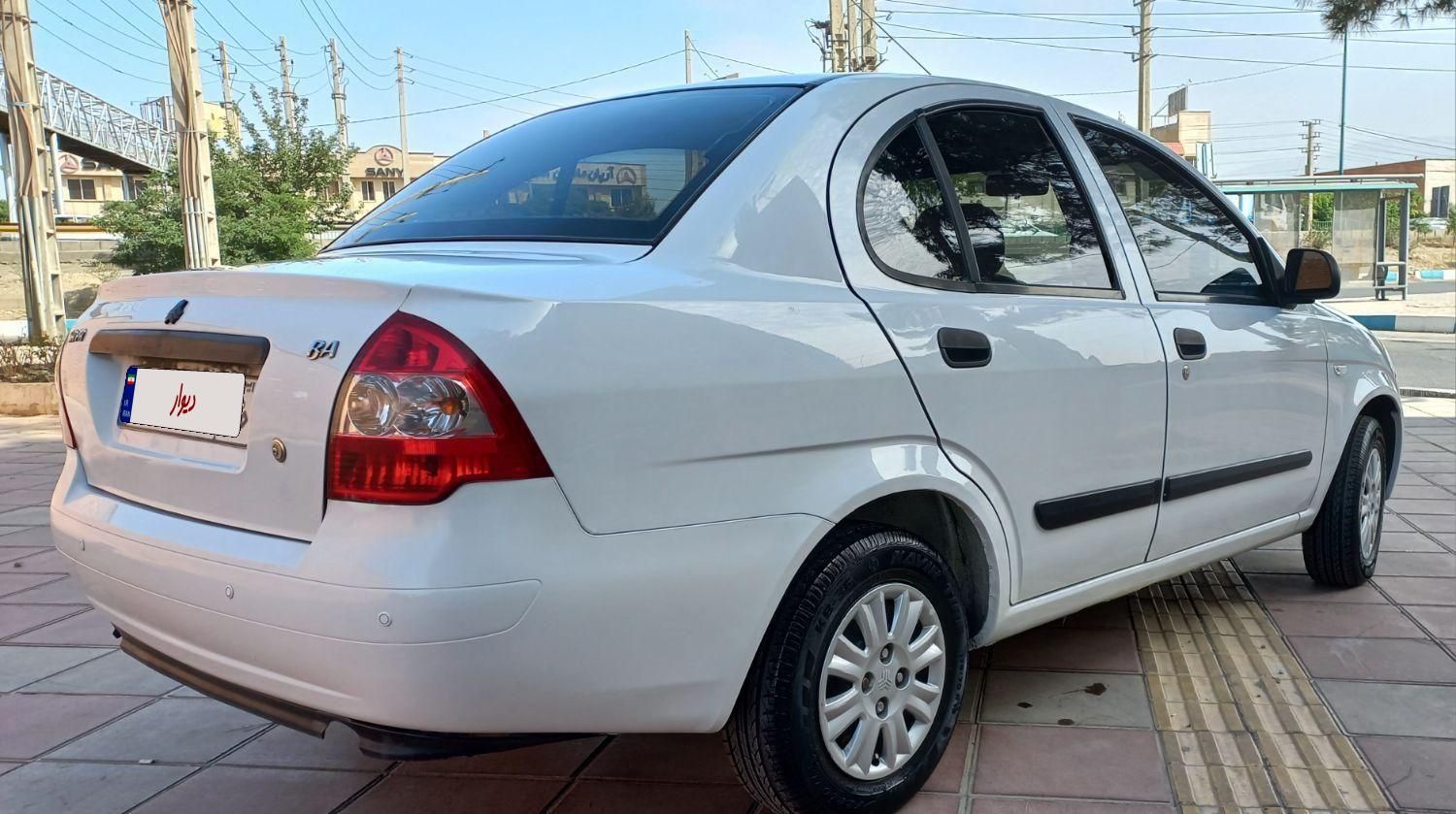 تیبا صندوق دار SX - 1392