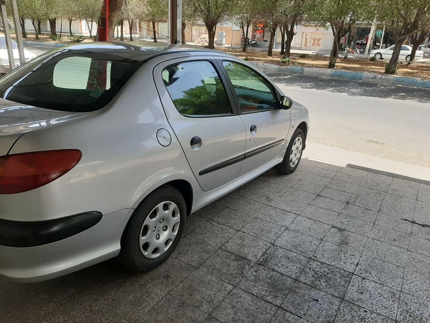 پژو ۲۰۶ صندوق دار v10 - 1386