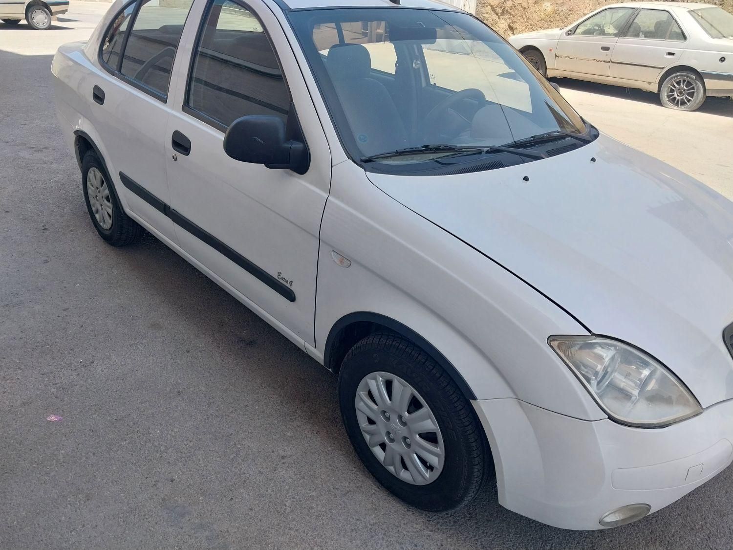 تیبا صندوق دار EX - 1393