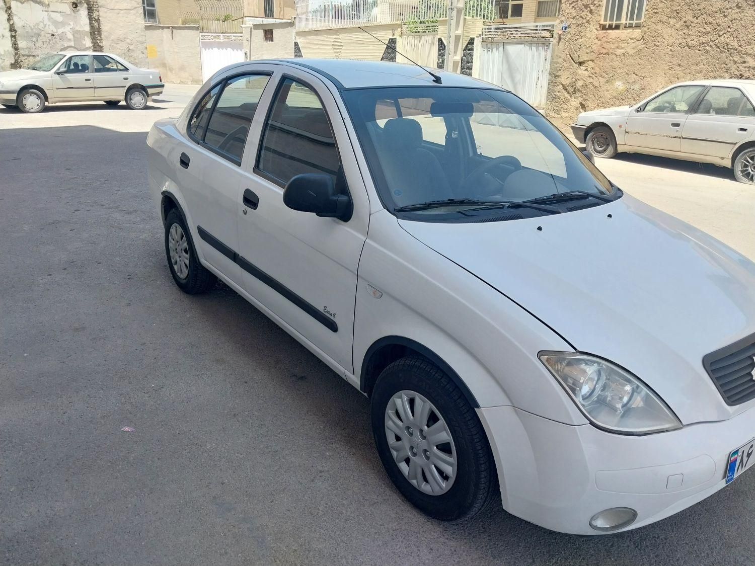 تیبا صندوق دار EX - 1393
