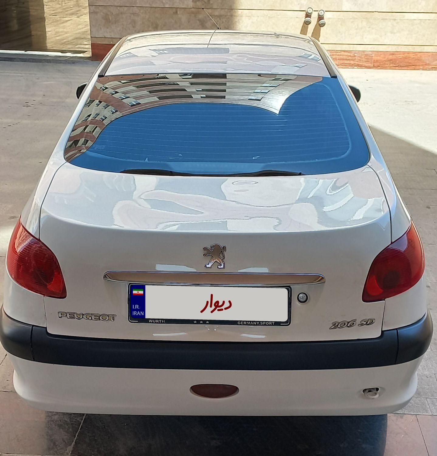 پژو ۲۰۶ صندوق دار v8 - 1390