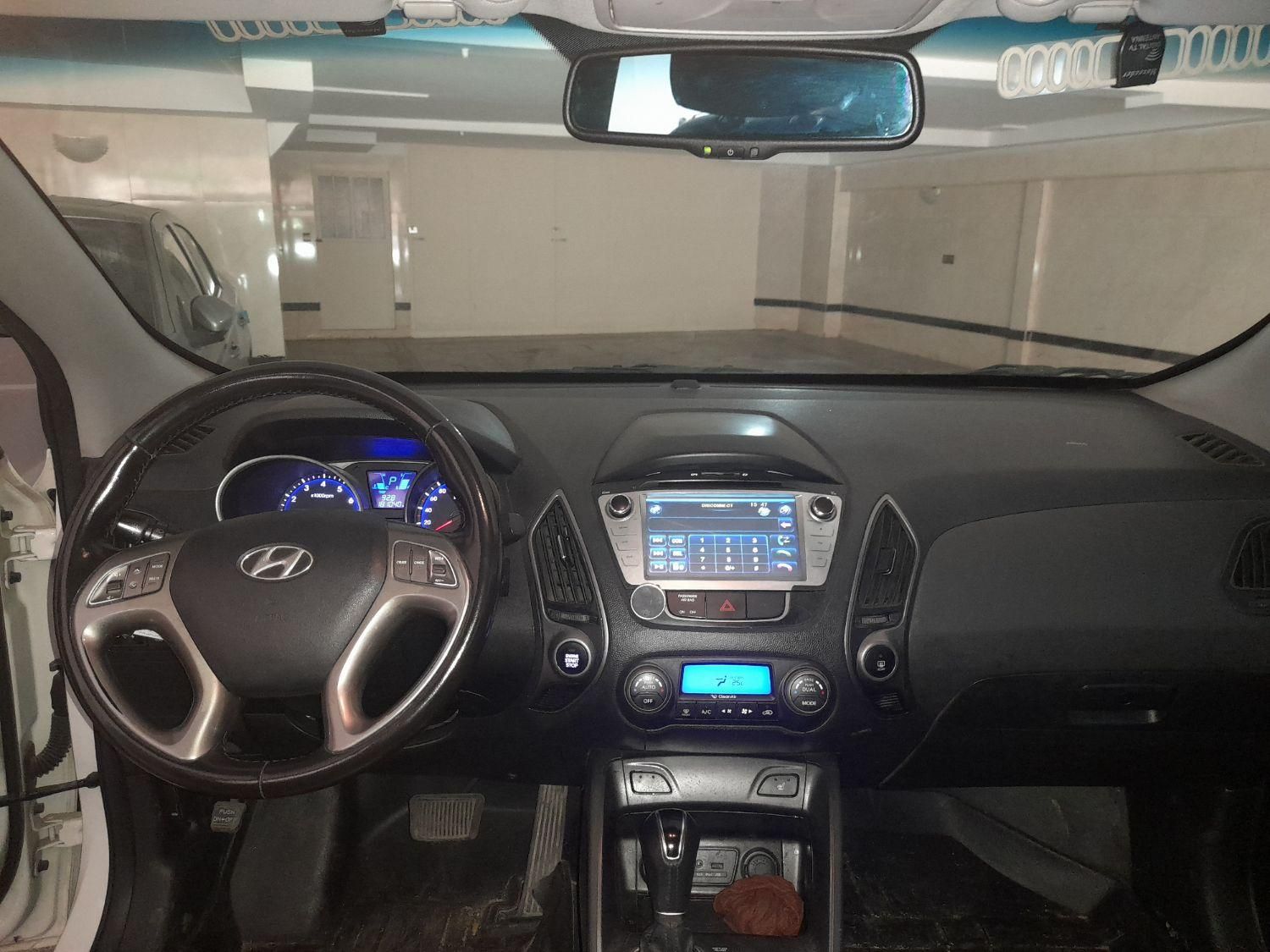 هیوندای توسان 2.4 لیتر - 2014