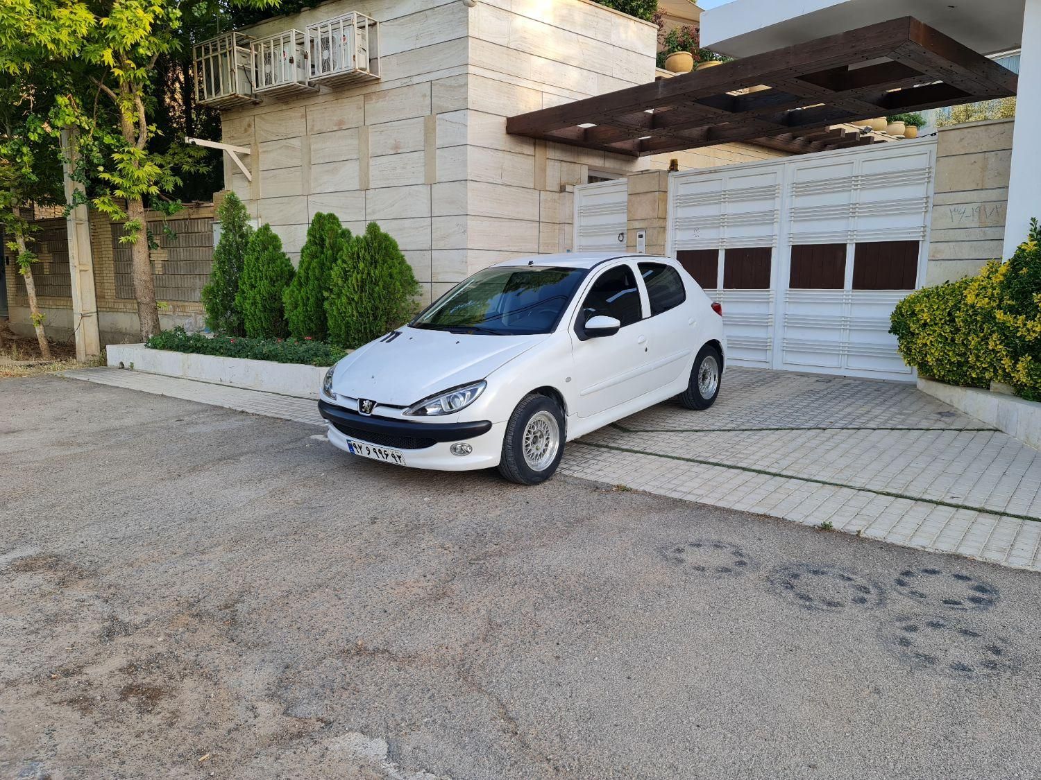 خودرو پژو، 206 آگهی ann_18406963
