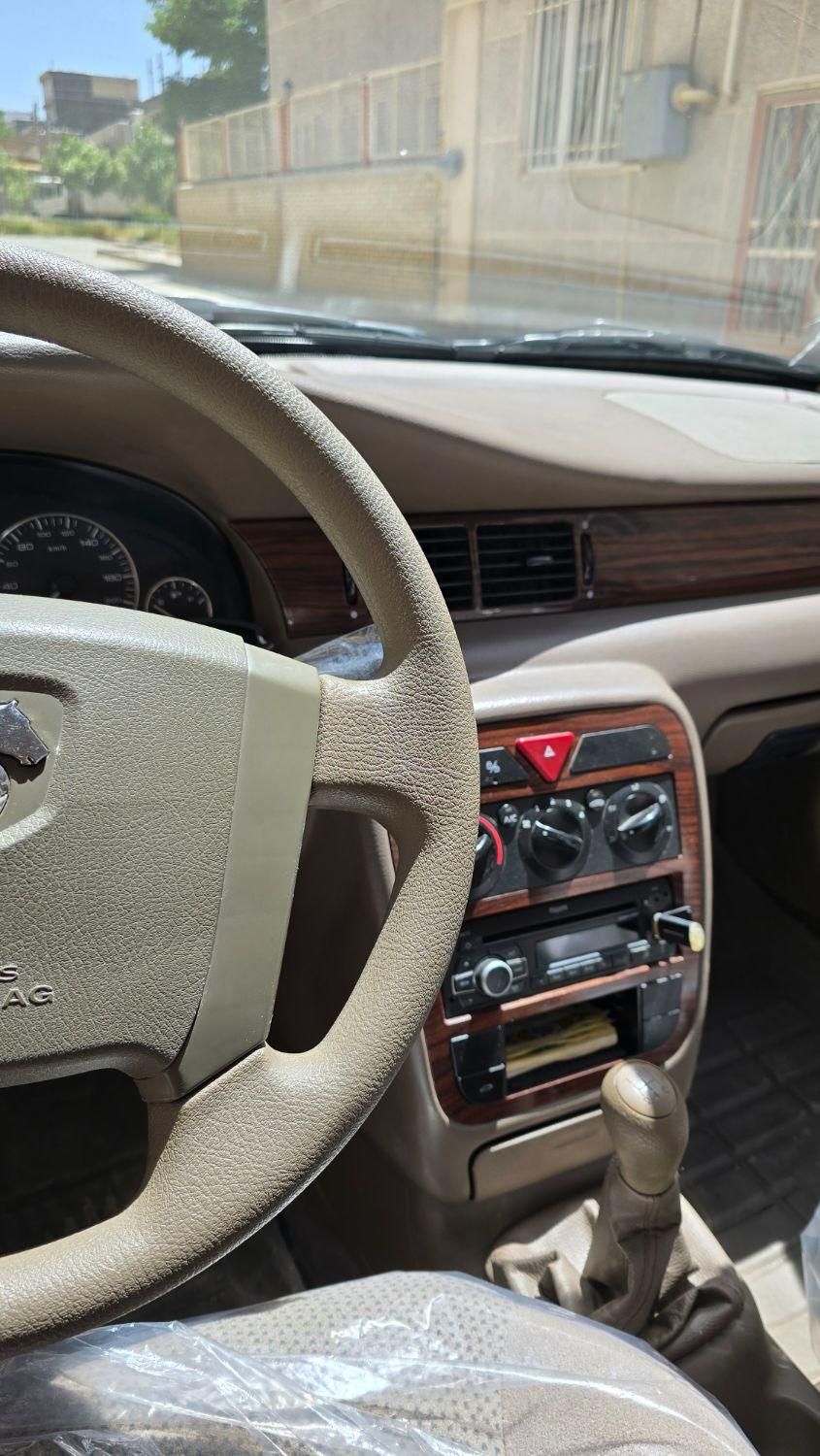 سمند LX XU7 - 1396