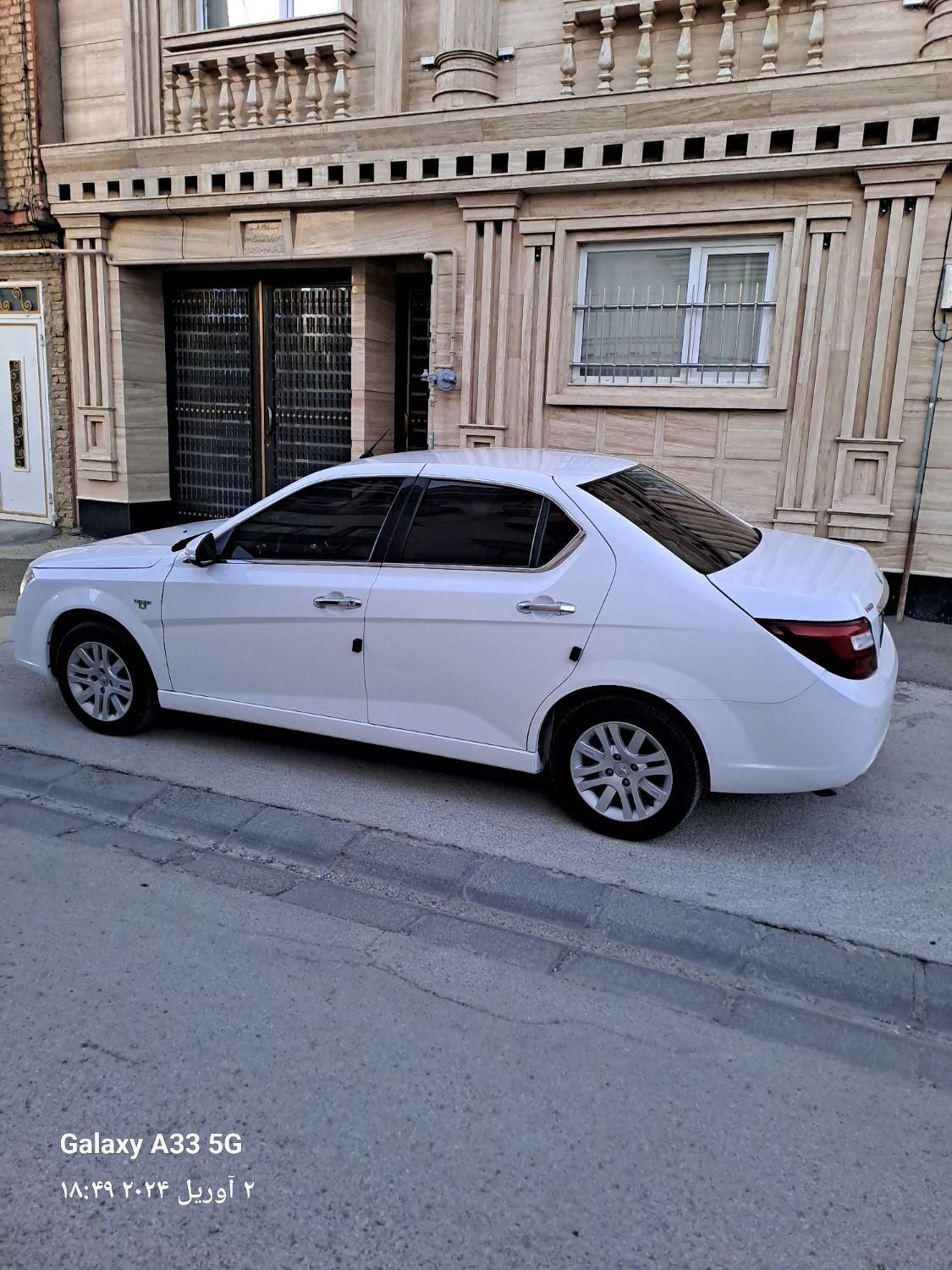 دنا پلاس تیپ ۲ سانروف ۴ ایربگ - 1398