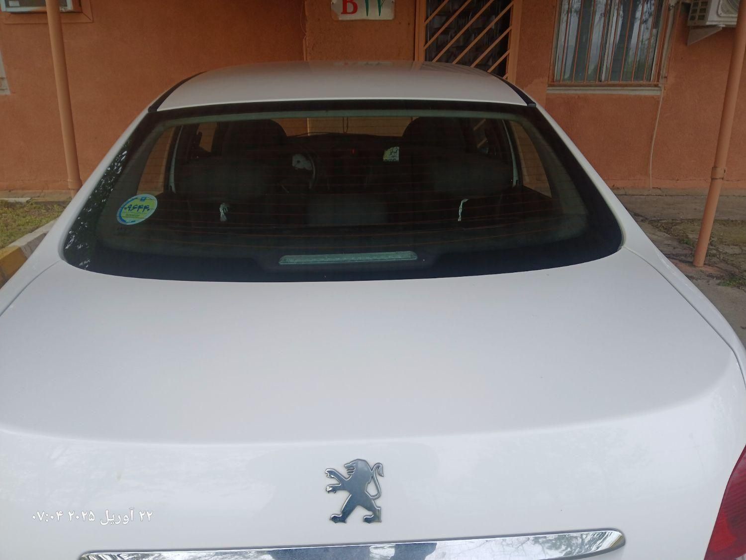 پژو ۲۰۶ صندوق دار v8 - 1399