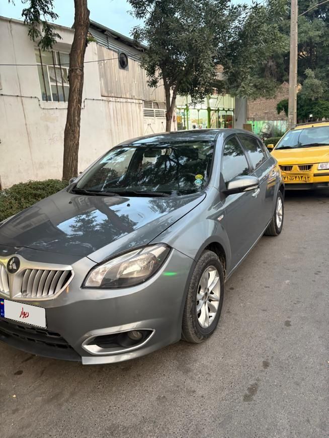 خودرو برلیانس، H320 آگهی ann_18408105