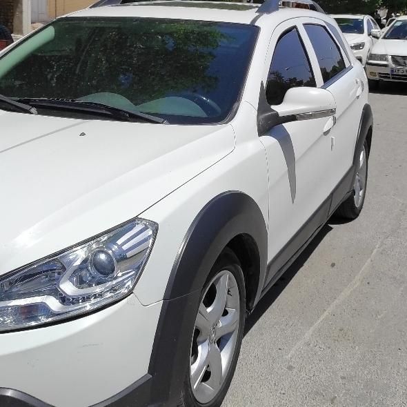 خودرو دانگ فنگ، H30 کراس آگهی ann_18408108