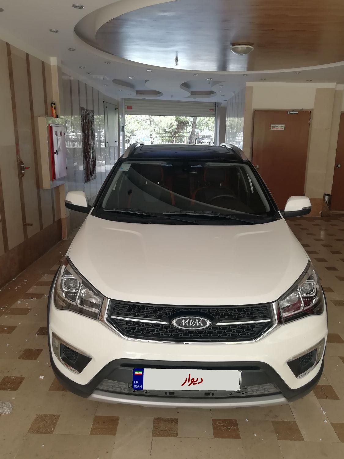 ام وی ام X22 دنده ای اسپرت لاکچری - 2023