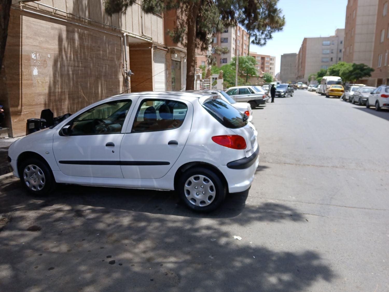 پژو 206 تیپ 2 - 1389