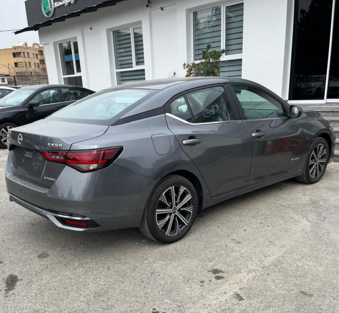 خودرو نیسان، سیلفی آگهی ann_18408351