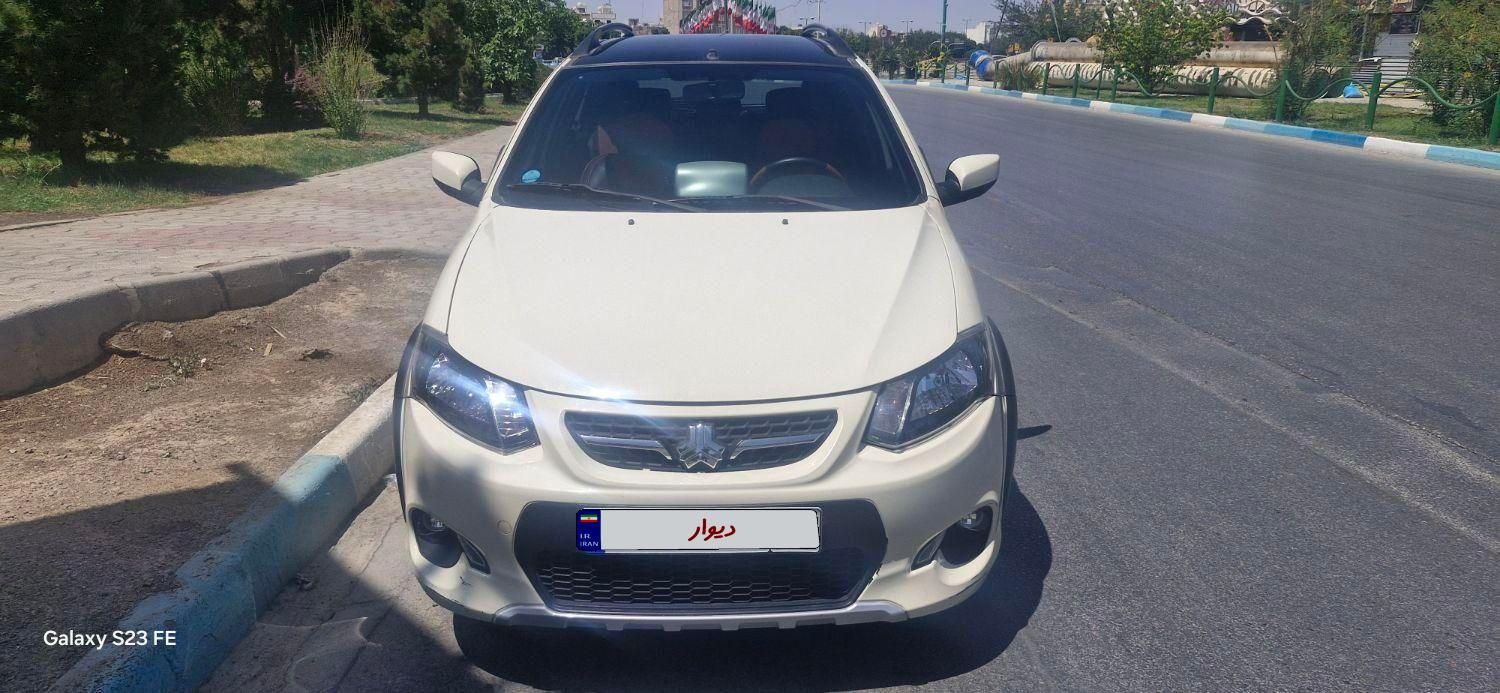 خودرو کوییک، R آگهی ann_18408490