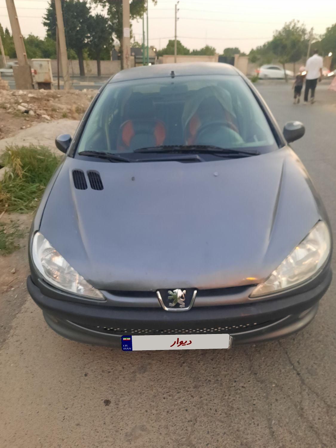 پژو ۲۰۶ صندوق دار v20 - 1389