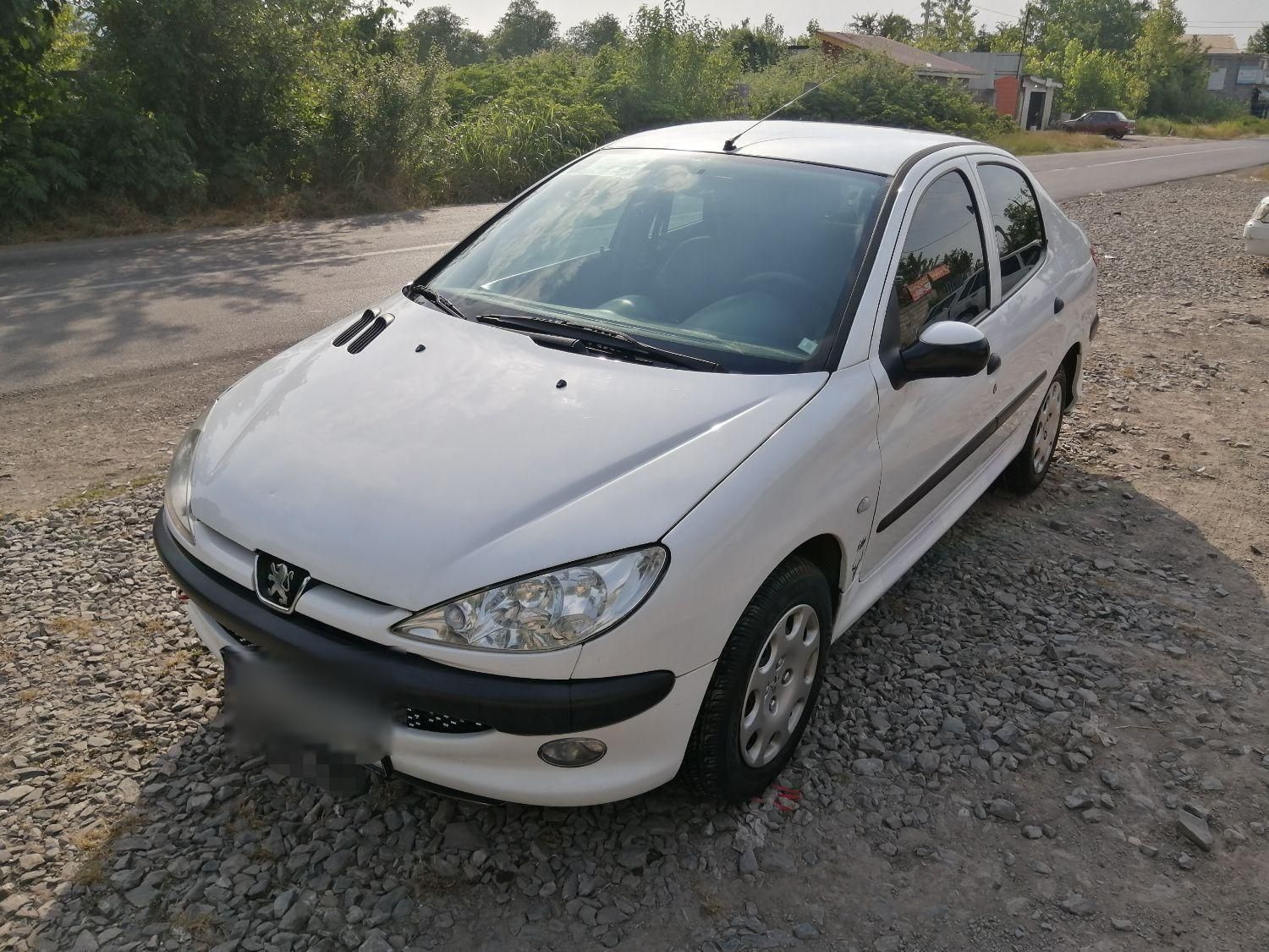 پژو ۲۰۶ صندوق دار v8 - 1395