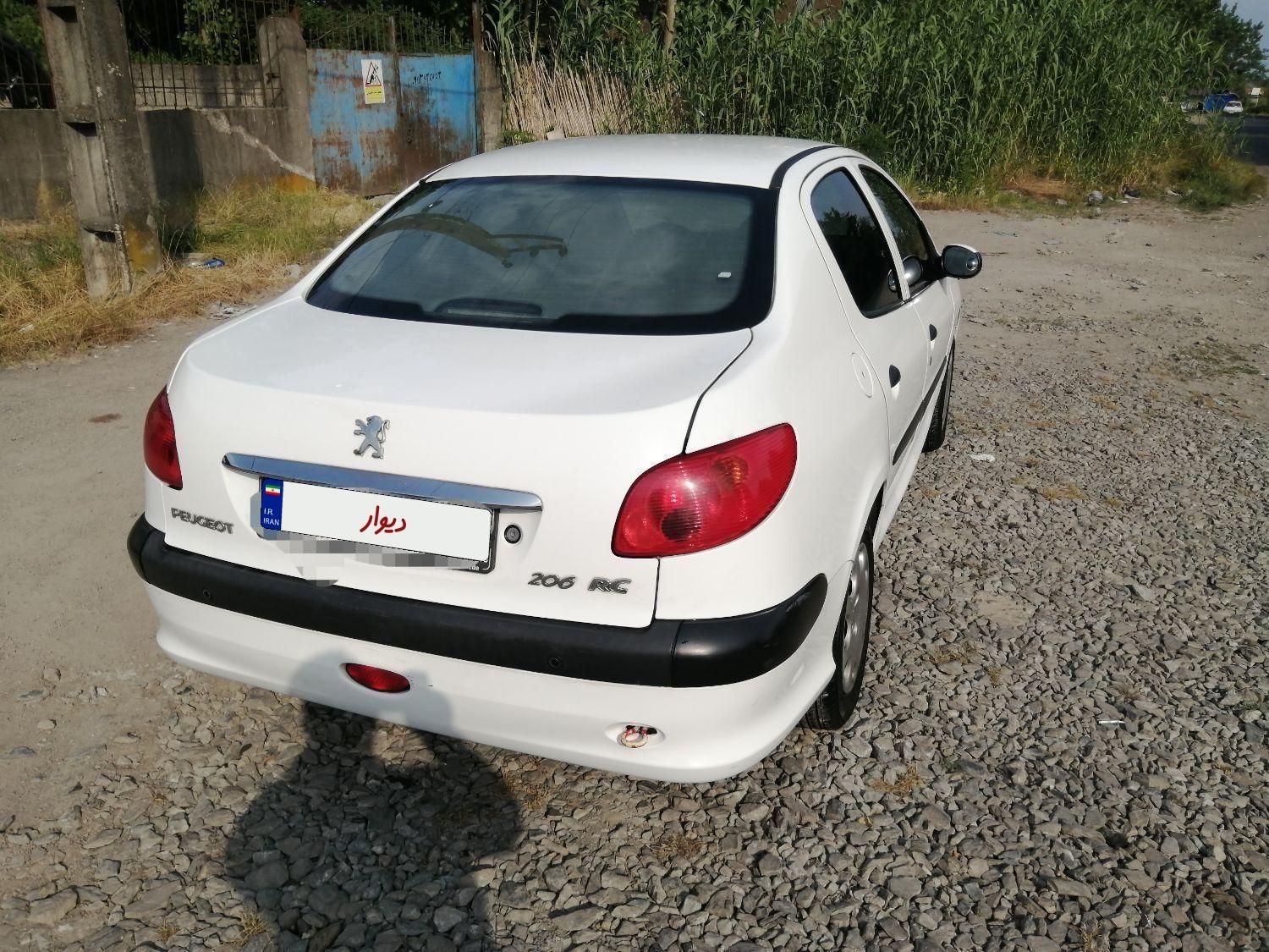 پژو ۲۰۶ صندوق دار v8 - 1395