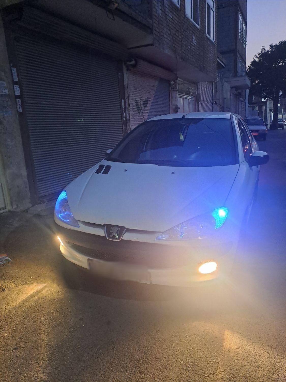 خودرو پژو، ۲۰۶ صندوق دار آگهی ann_18408748